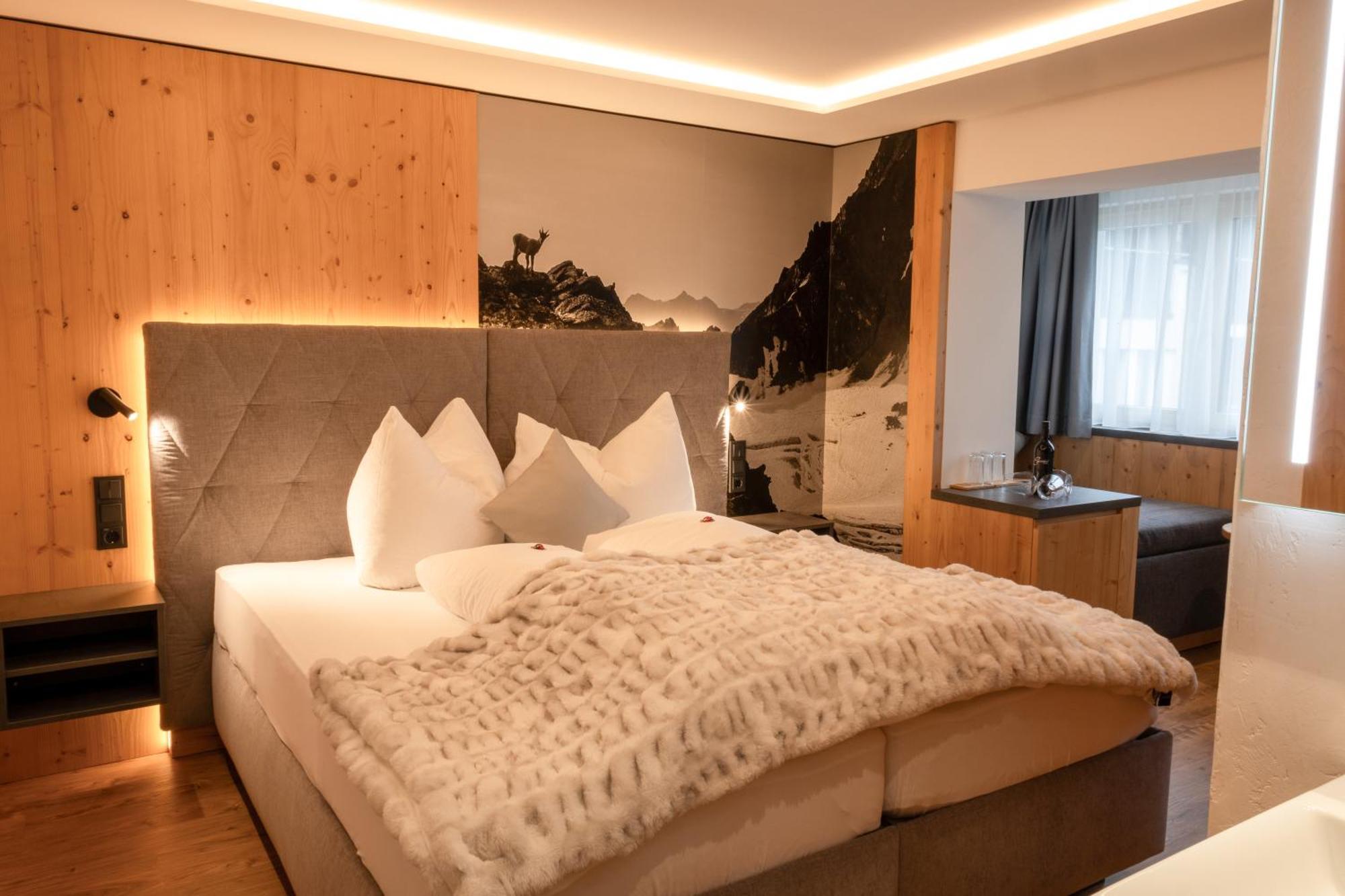 Eggerstueberl Hotel Ischgl Luaran gambar